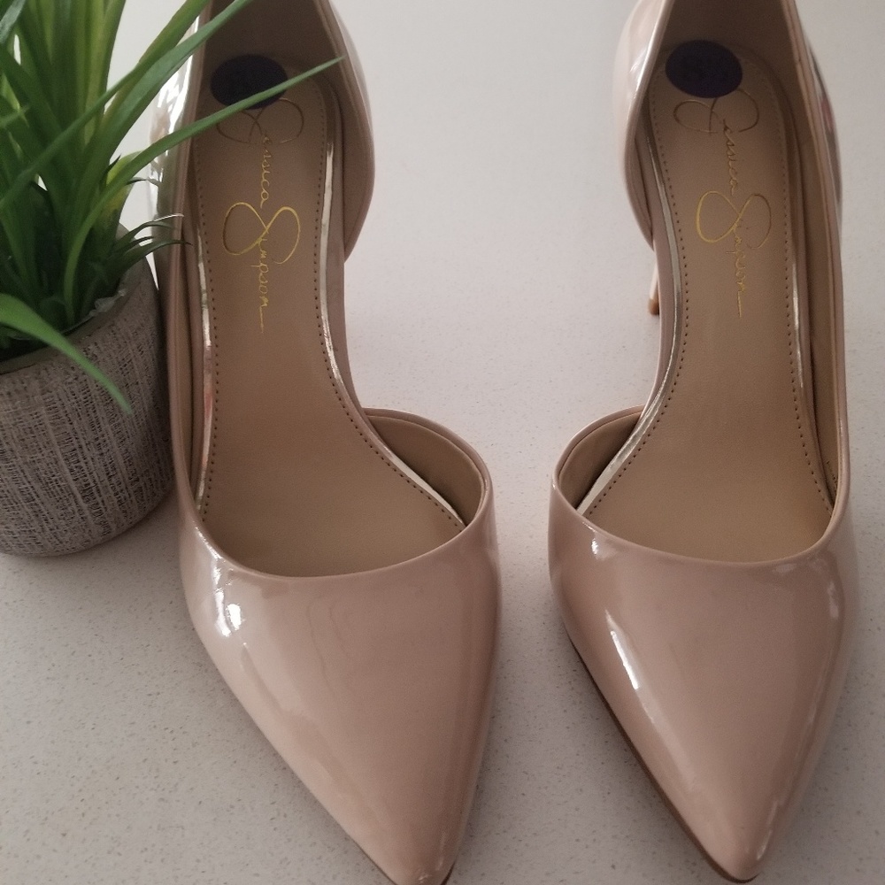 Jessica Simpson Pumps
